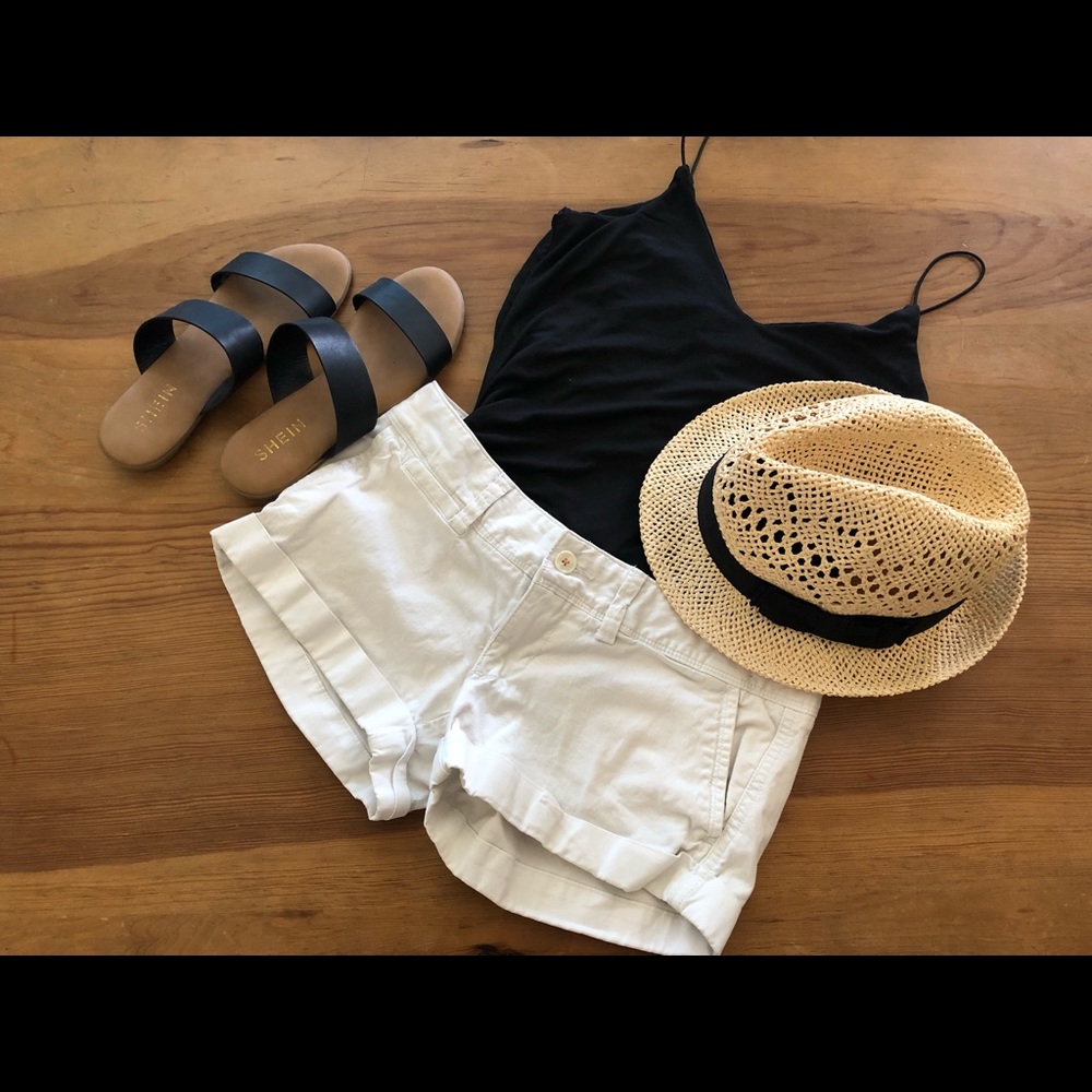 American Eagle shorty shorts.